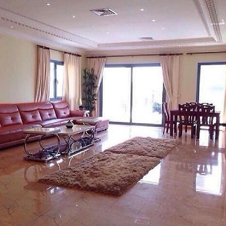 منتجع اليال Alyal Resort Al Khiran Esterno foto