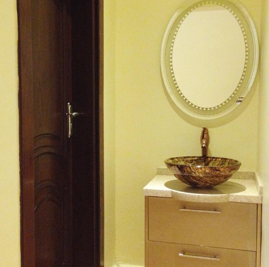 منتجع اليال Alyal Resort Al Khiran Esterno foto