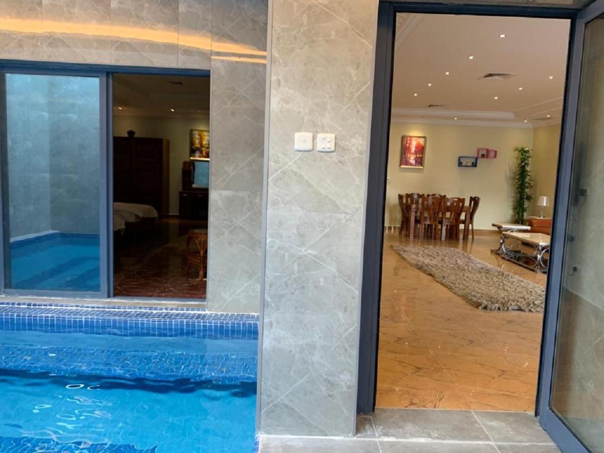 منتجع اليال Alyal Resort Al Khiran Esterno foto